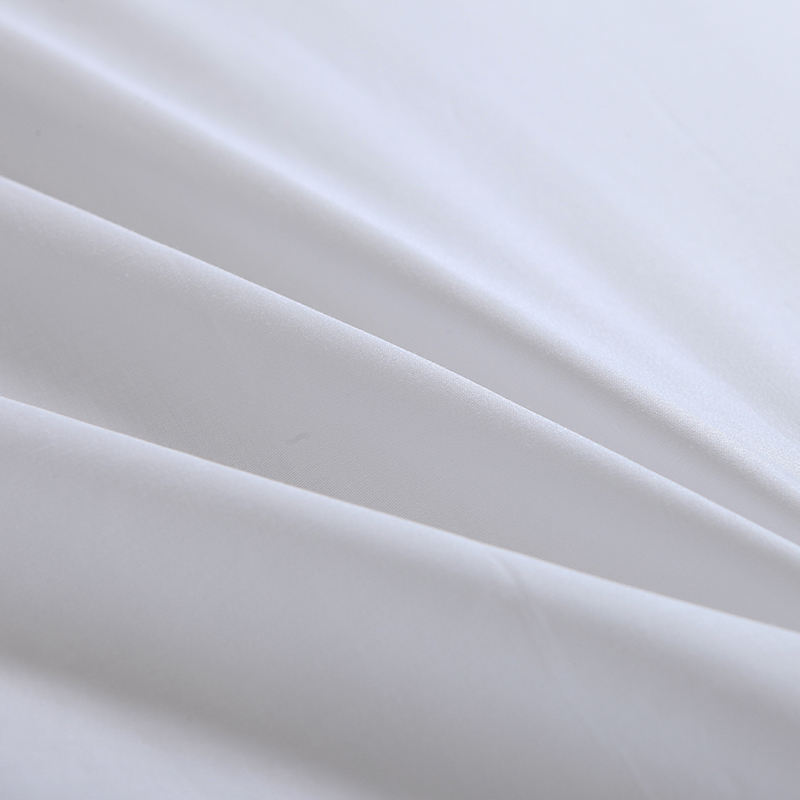Sateen Bedding Set from Weisdin, suitable for hotel guestrooms