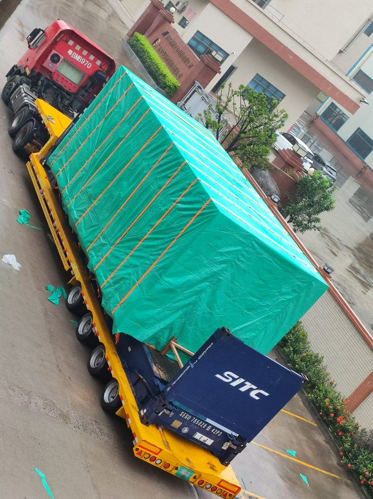Logistics and shipping preparation for modular capsule house units