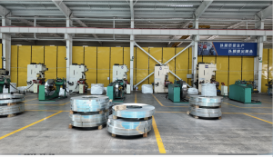 Cold heading machine equipment in production workshop