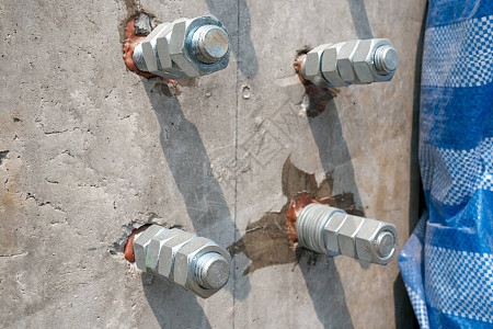 Hex bolts fastening the main beam of a steel structure