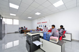 Non-woven-Bag-Making-Machine-R&D-Team