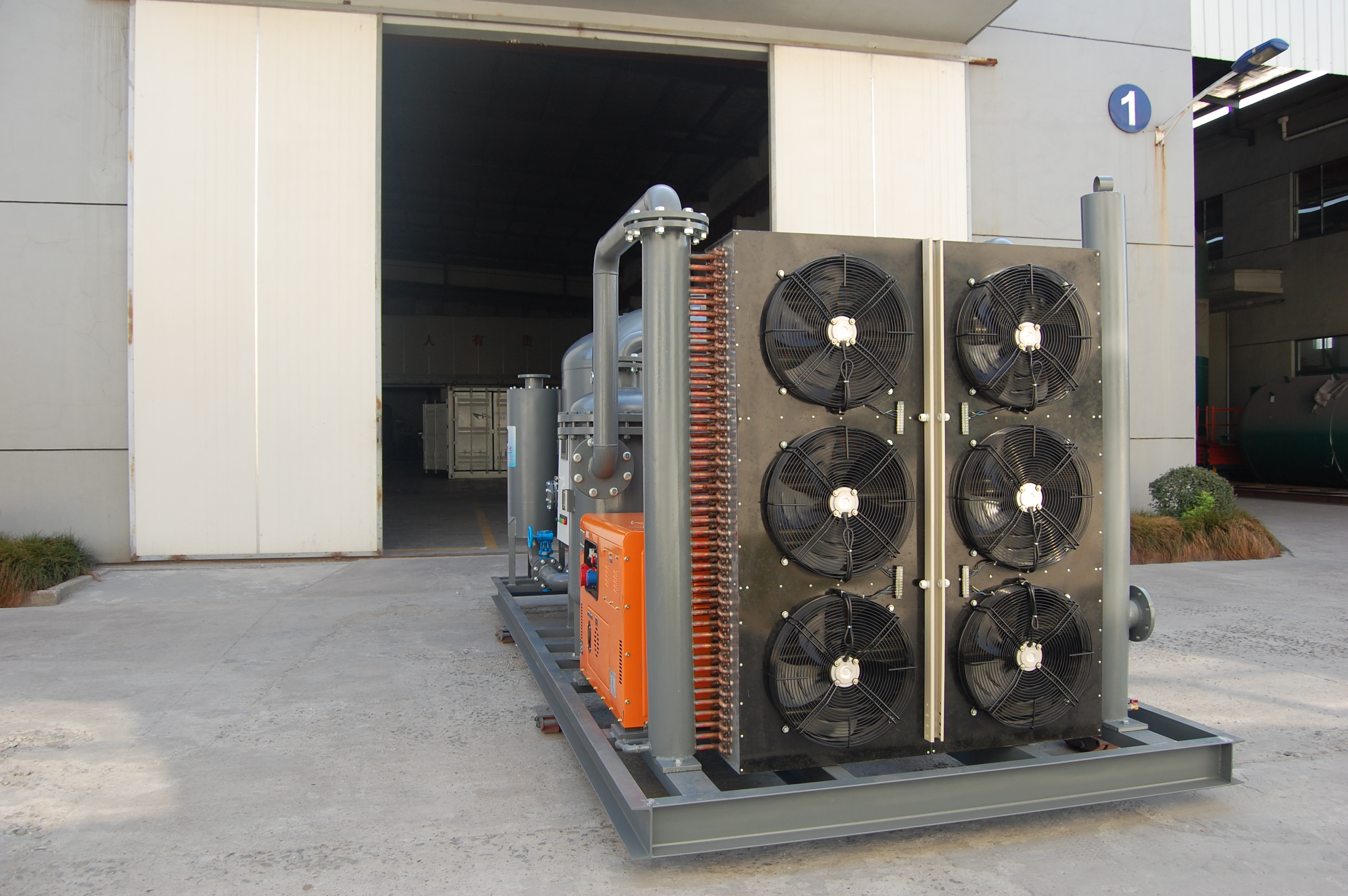 PDL-140 portable pipeline air dryer in field