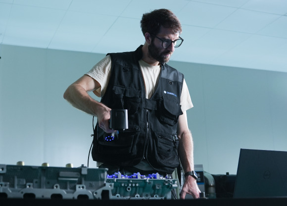 Metrology 3D scanner platform used for quality control inspection