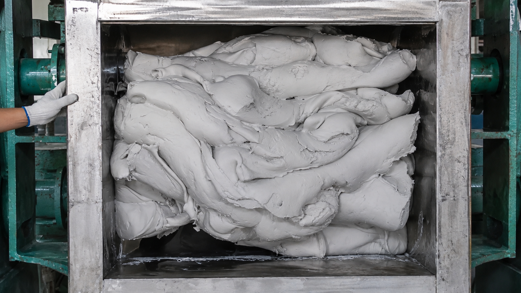 HTV_Silicone_Rubber_Inside_Kneader