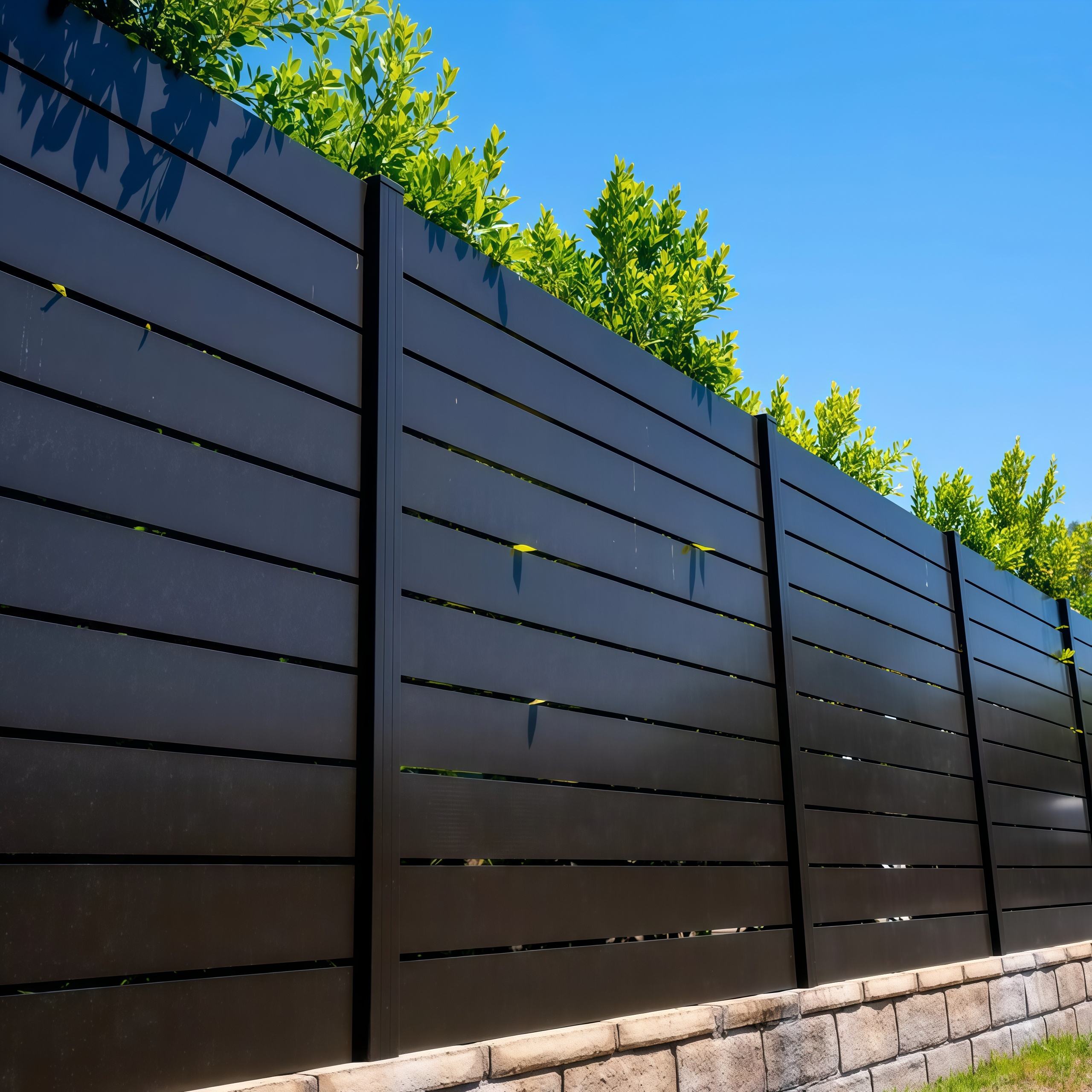 Aluminum privacy fence for a backyard outdoor living project