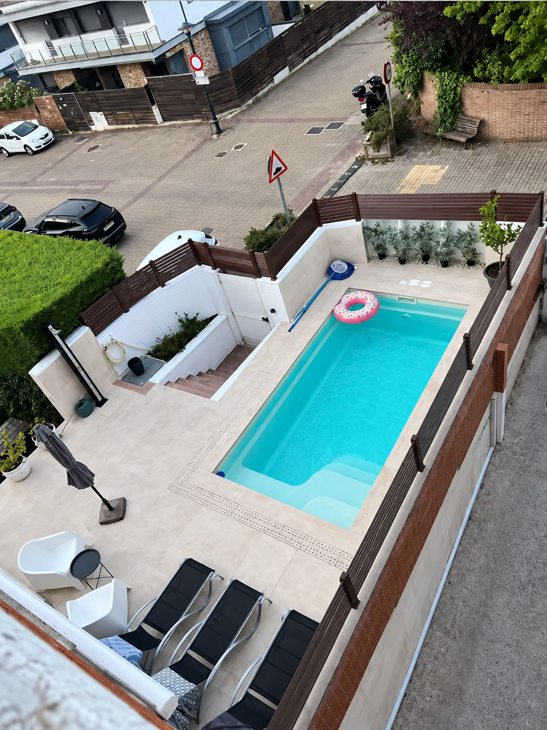 Spain Private Pool Aluminum Fence Project