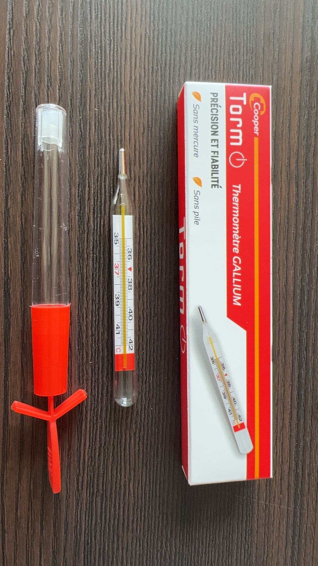 Mercury-free glass clinical thermometer for home and clinical use