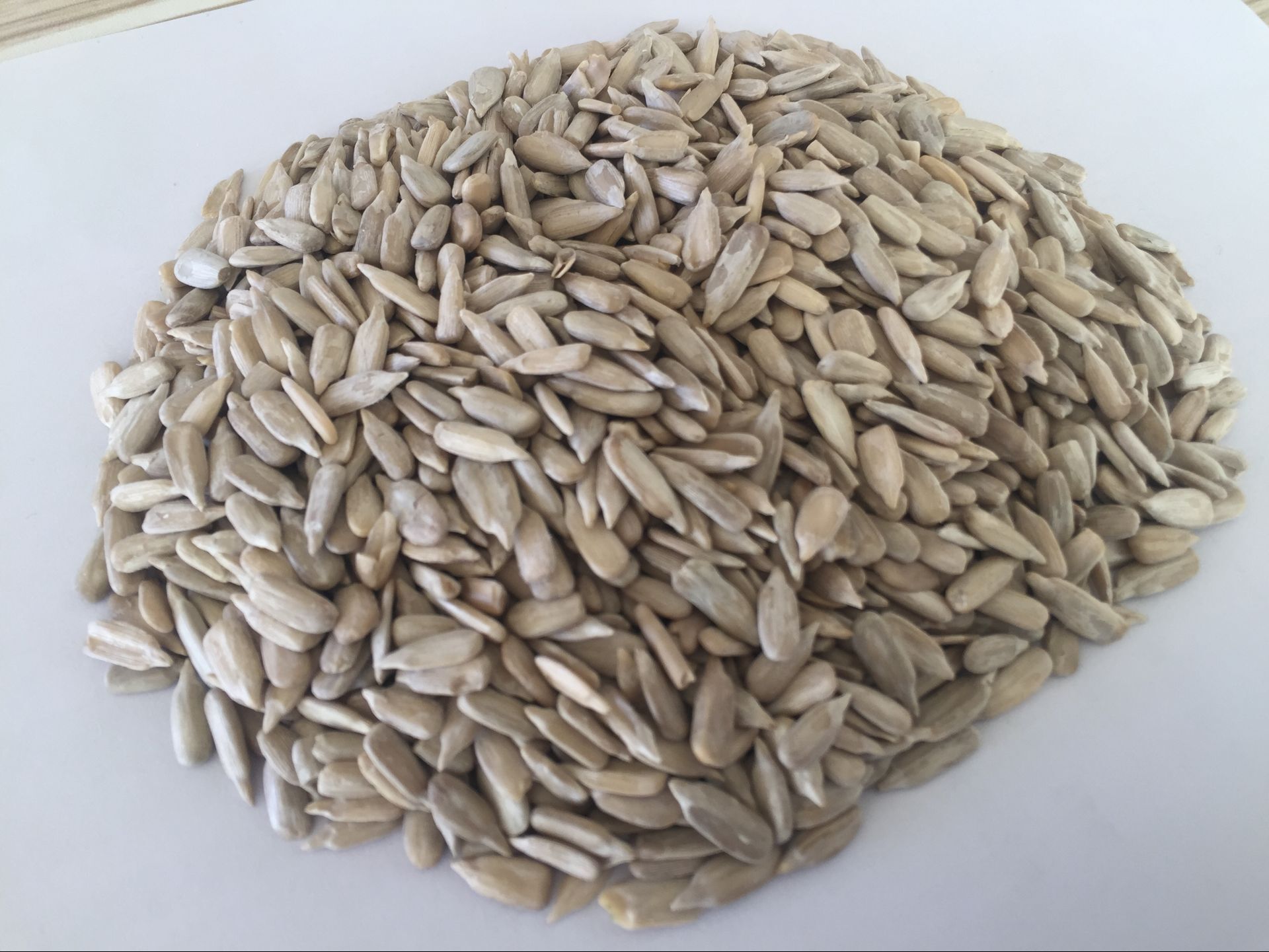 sunflower seed kernels