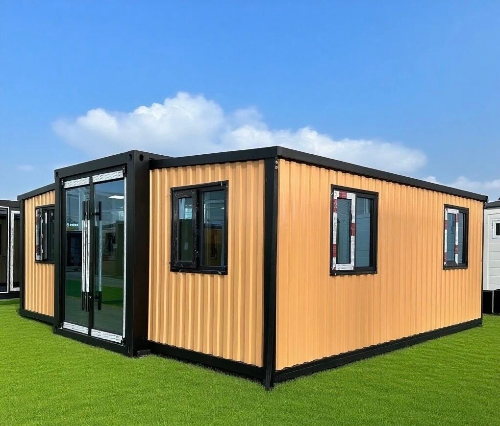 Double‑Wing Expandable Container Hous