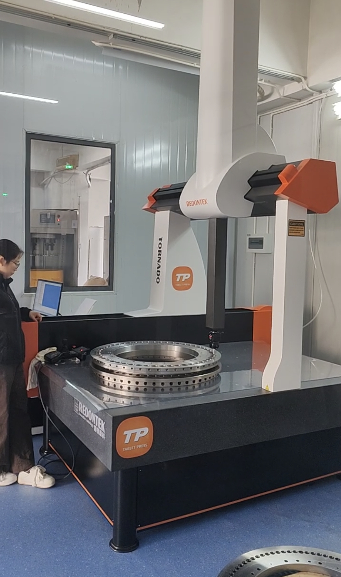 Coordinate Measuring Machine CMM for tablet press turret accuracy checking