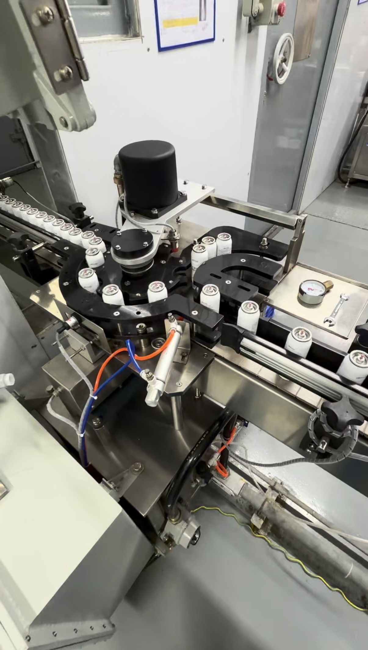 Automated aerosol filling line for cosmetic aerosol products at Guangzhou Yongcheng Cosmetics