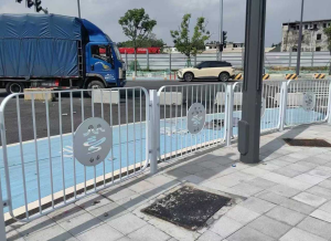 pedestrian guardrail