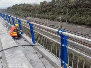 bridge railing