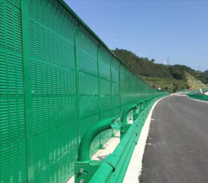noise barrier / sound barrier
