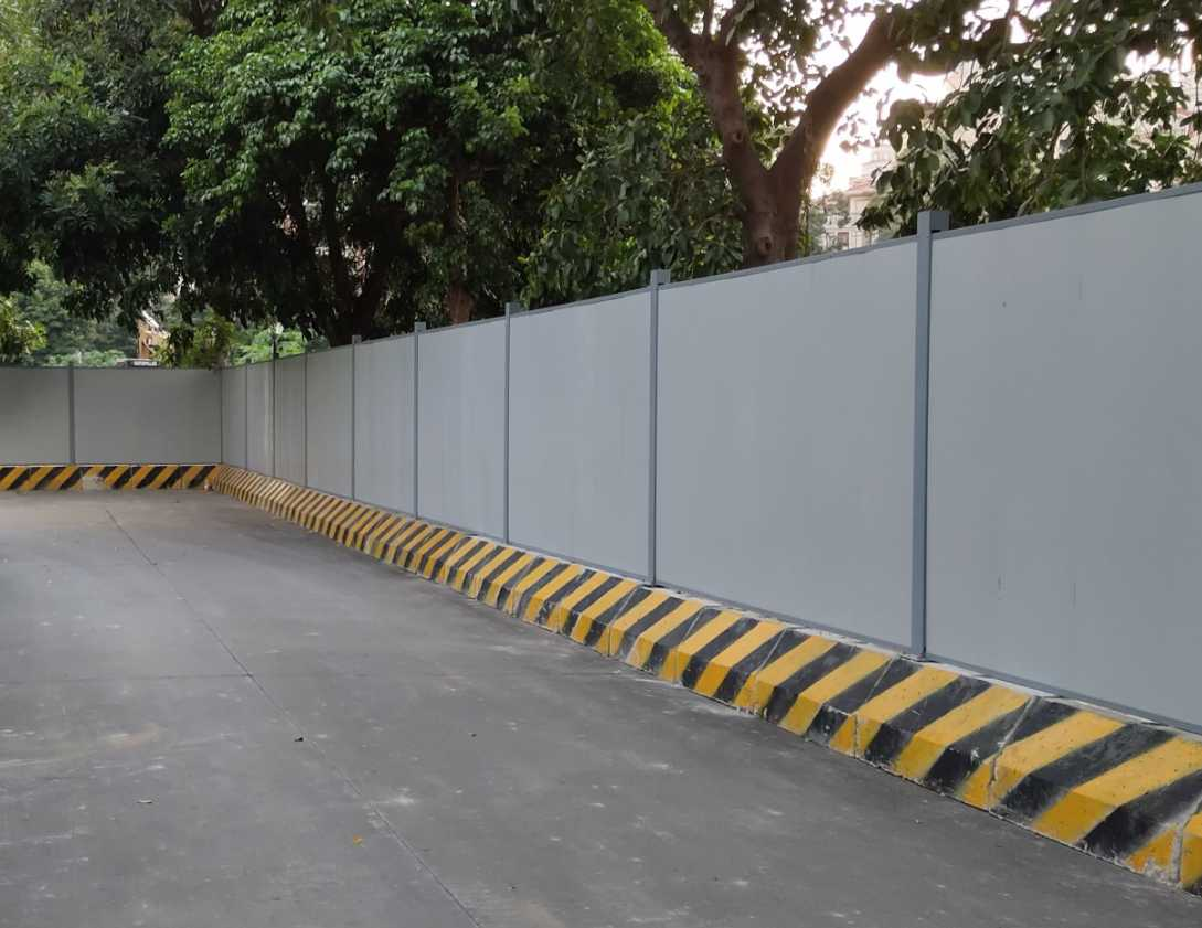 Guangzhou A5 Construction Hoarding, model Y075, prefabricated steel hoarding with reinforced square steel and profiled panels