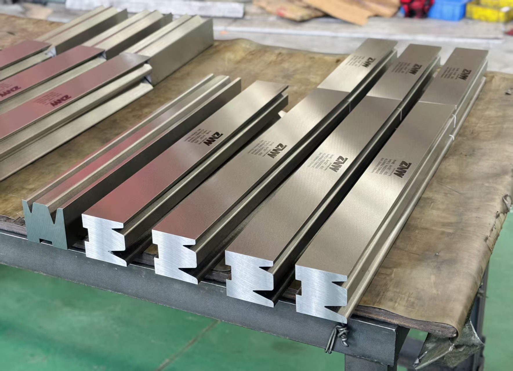 Press brake tooling