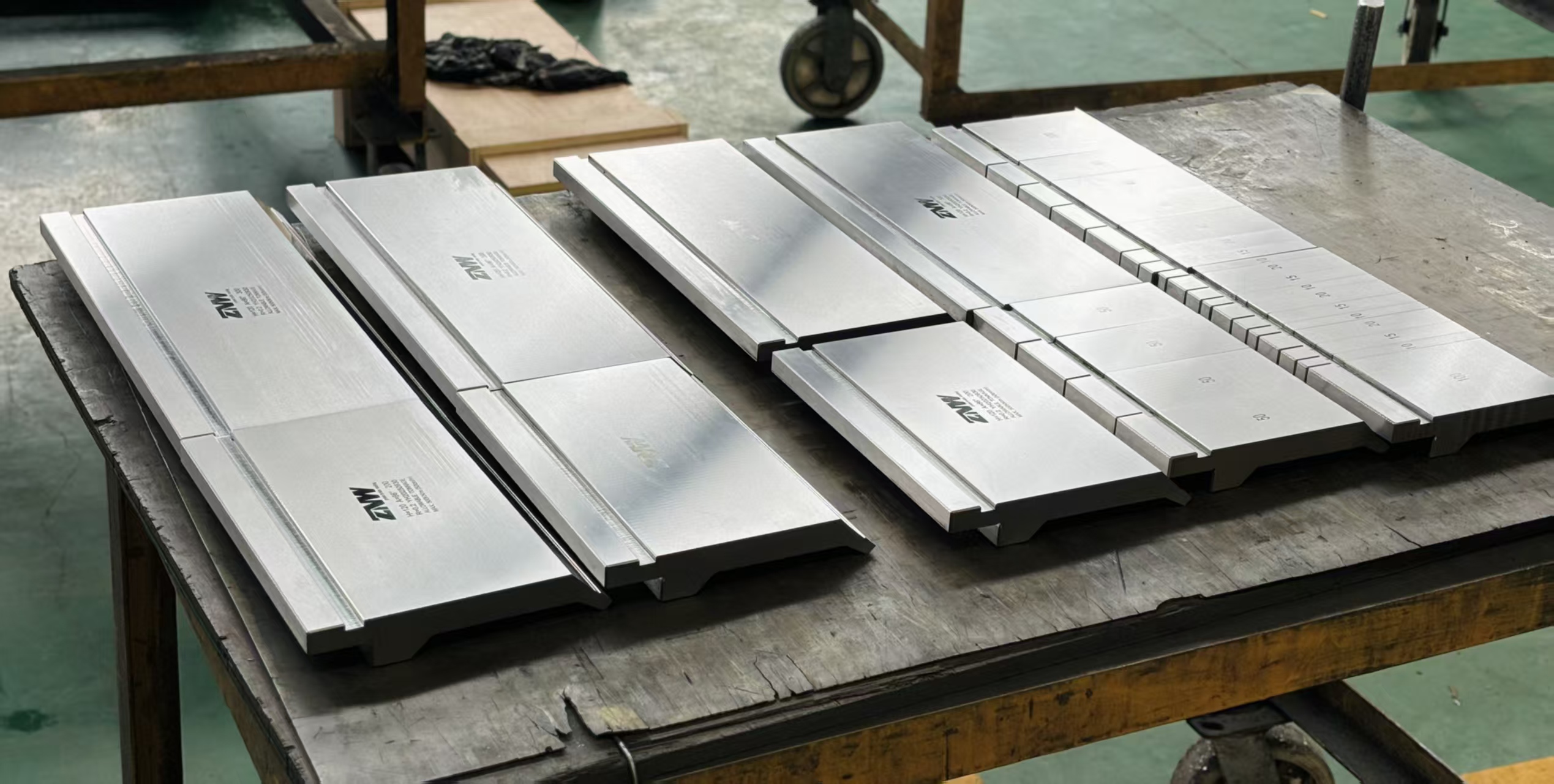 Press brake tooling