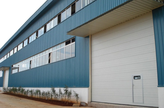 Industrial Lifting Door;