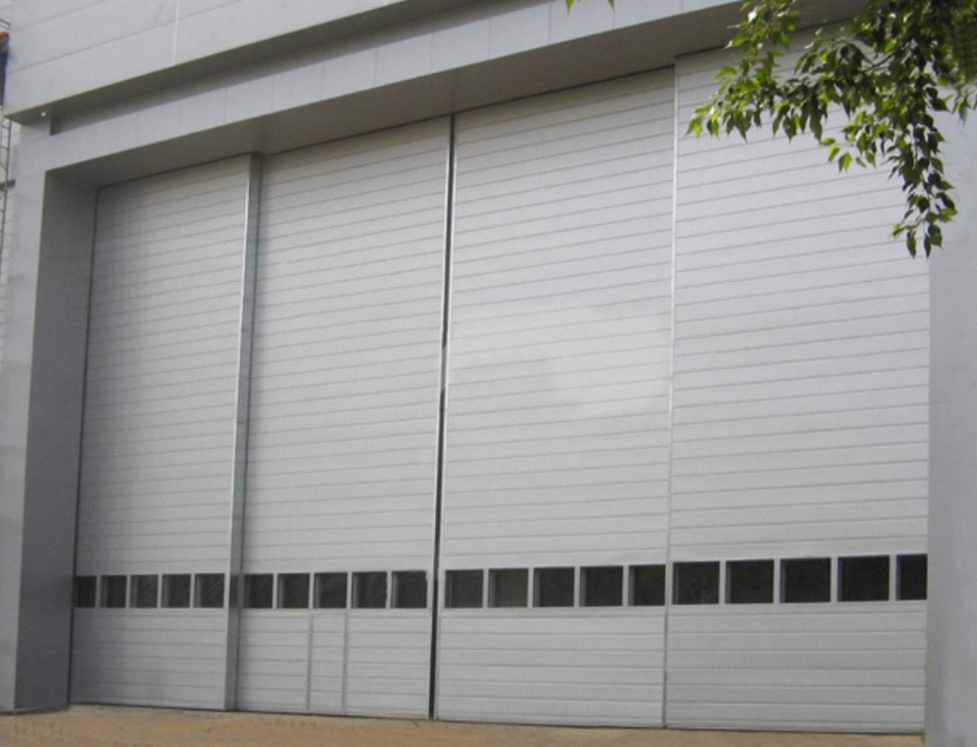 Heavy-Duty Industrial Sliding Gate