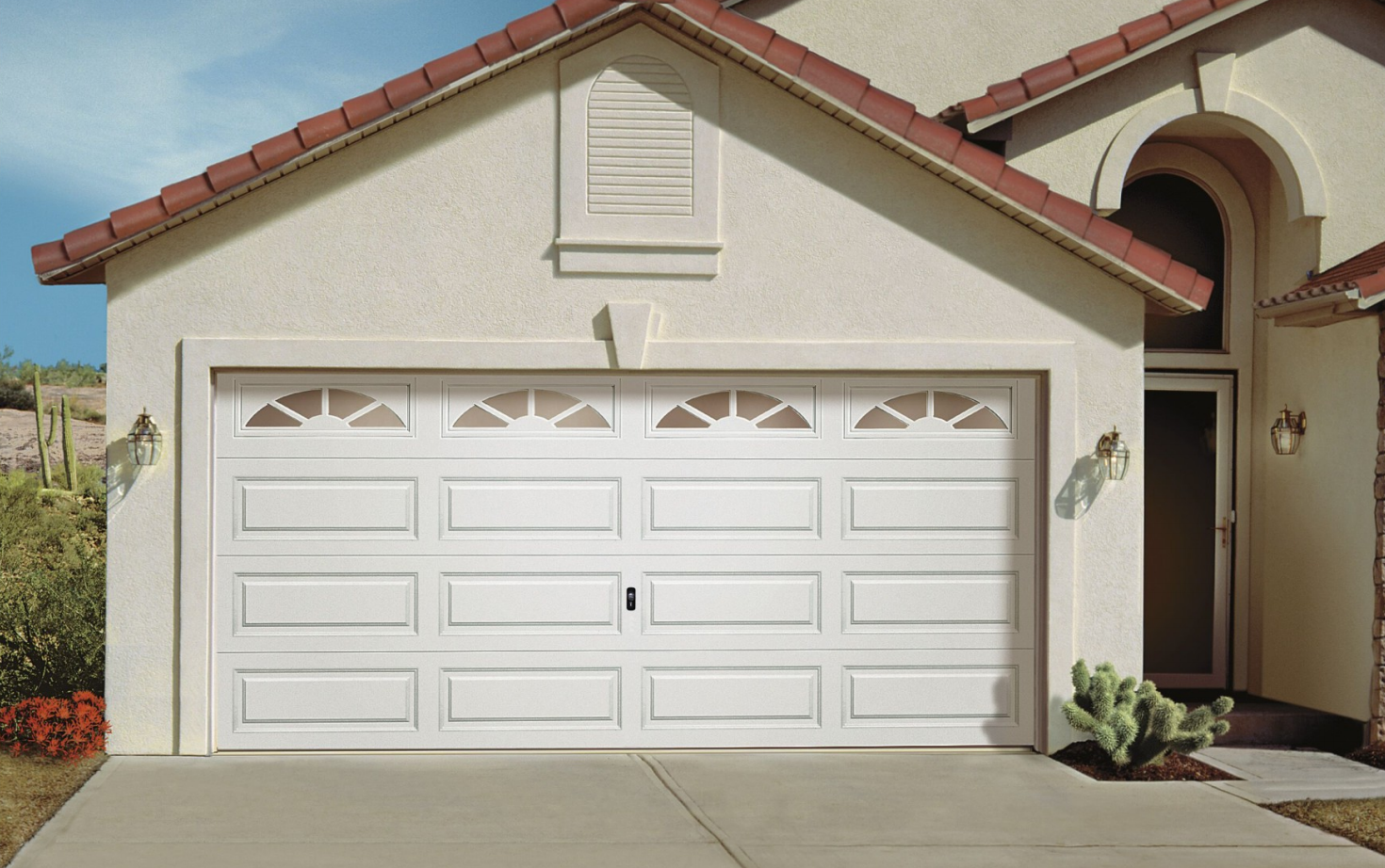 Classic pattern garrage door