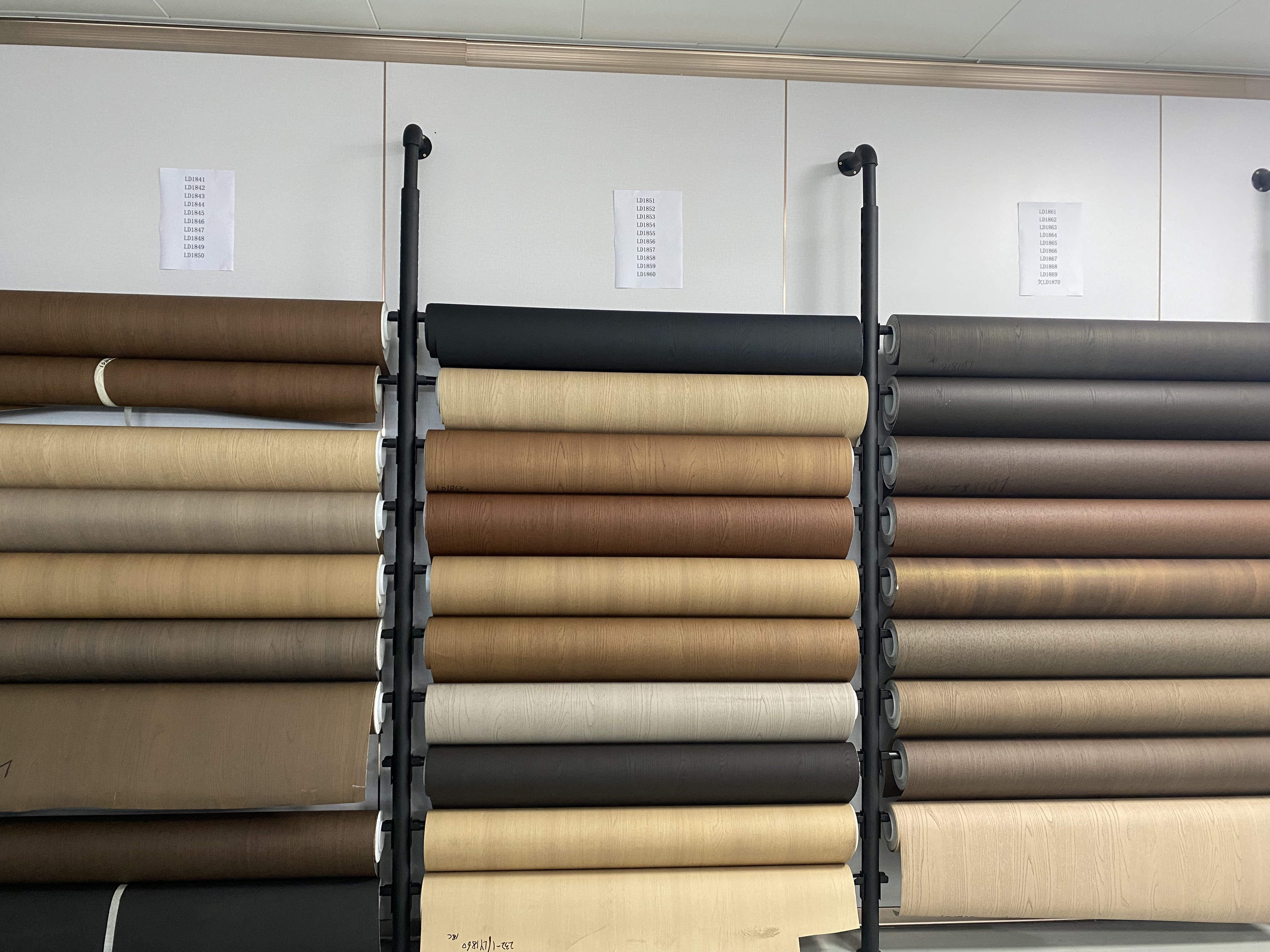 Metallic PVC Decorative Film Self-Adhesive 0.16mm for Furniture and Interior Renovation