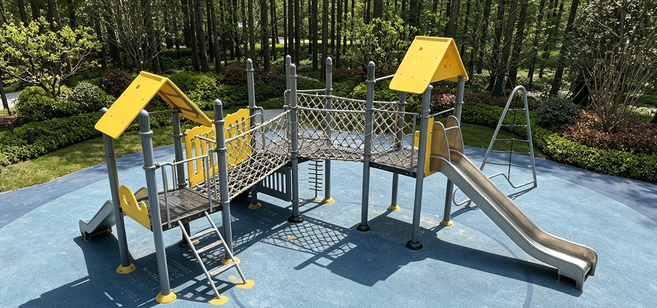 HDPE sheet used in chemical containment and wastewater equipment scenario