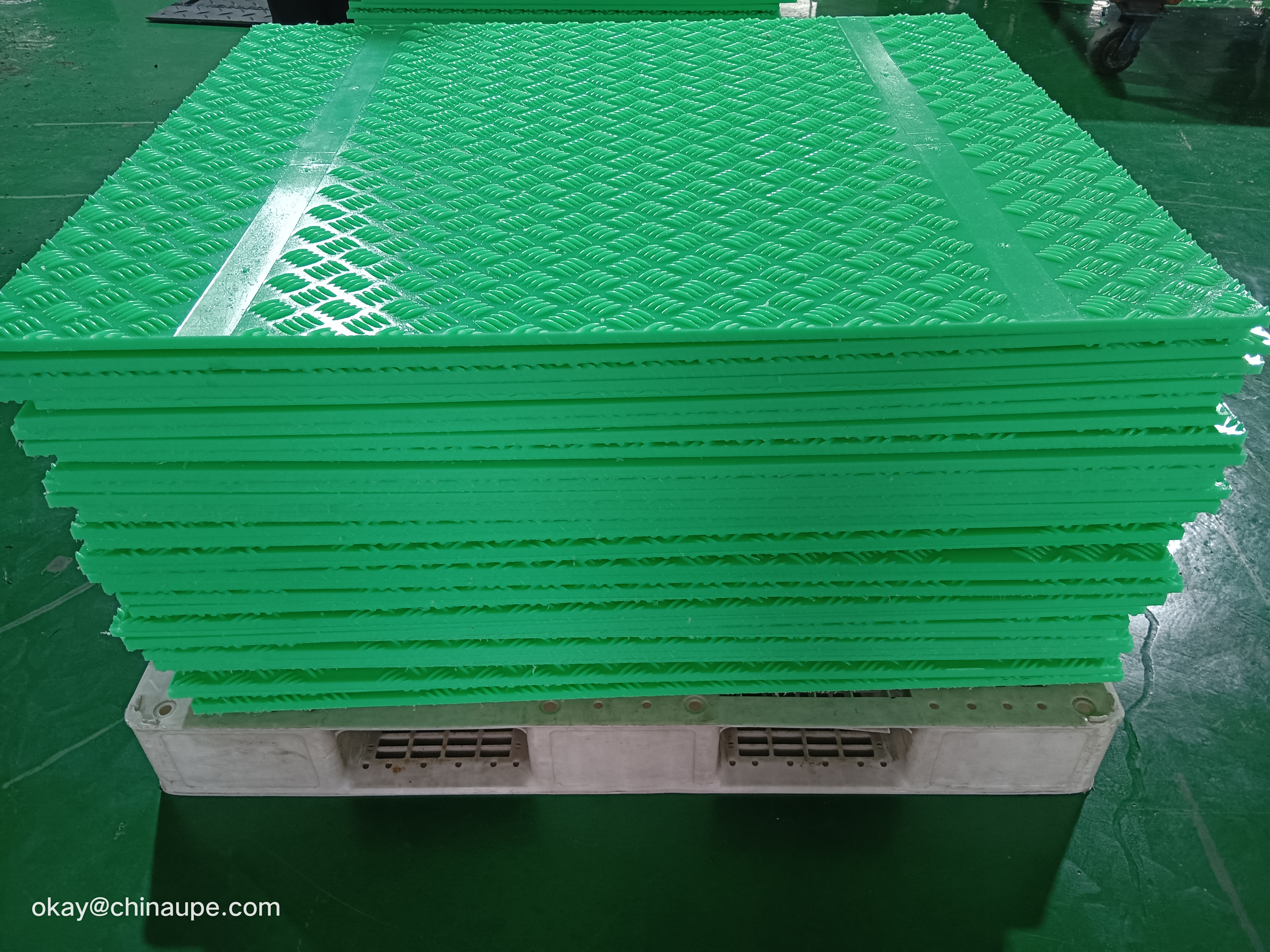 Ground Protection Mat / Temporary Road Mat / Track Mat / Bog Mat / Construction Mat / Turf Protection Mat