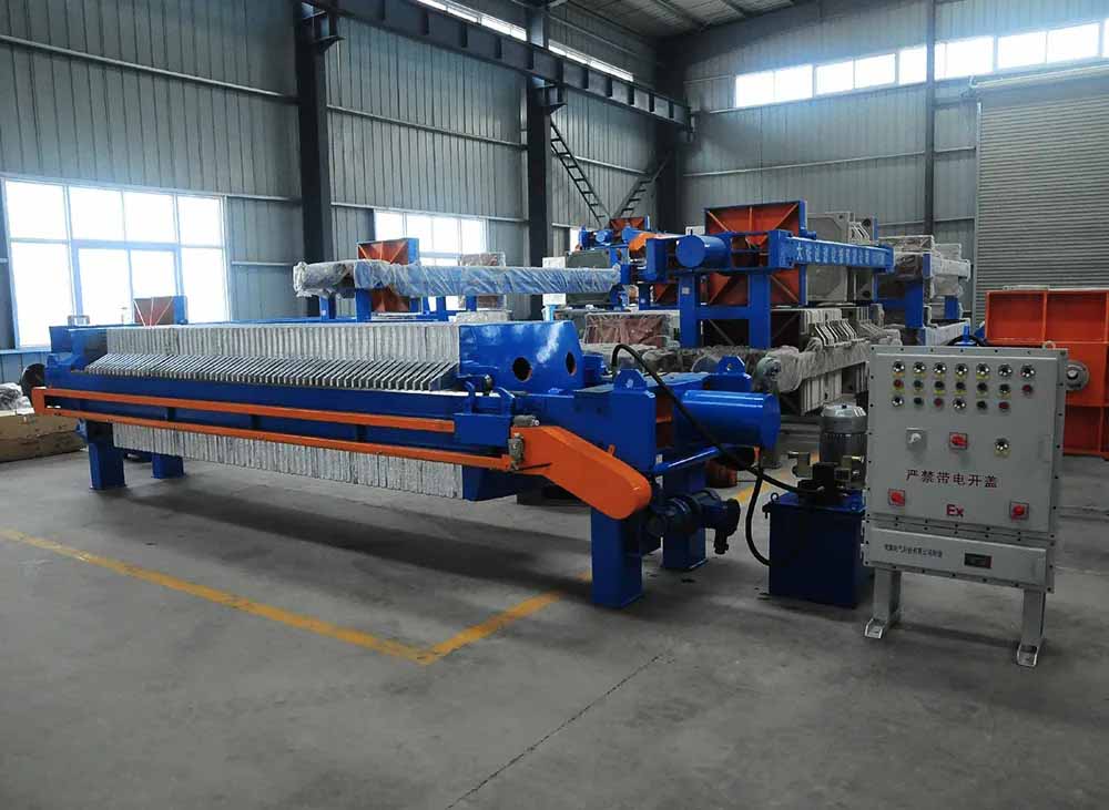 Cast iron filter press