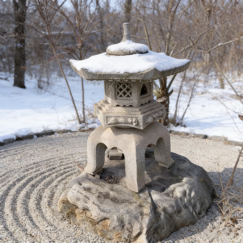 Granite‑Stone‑Lantern