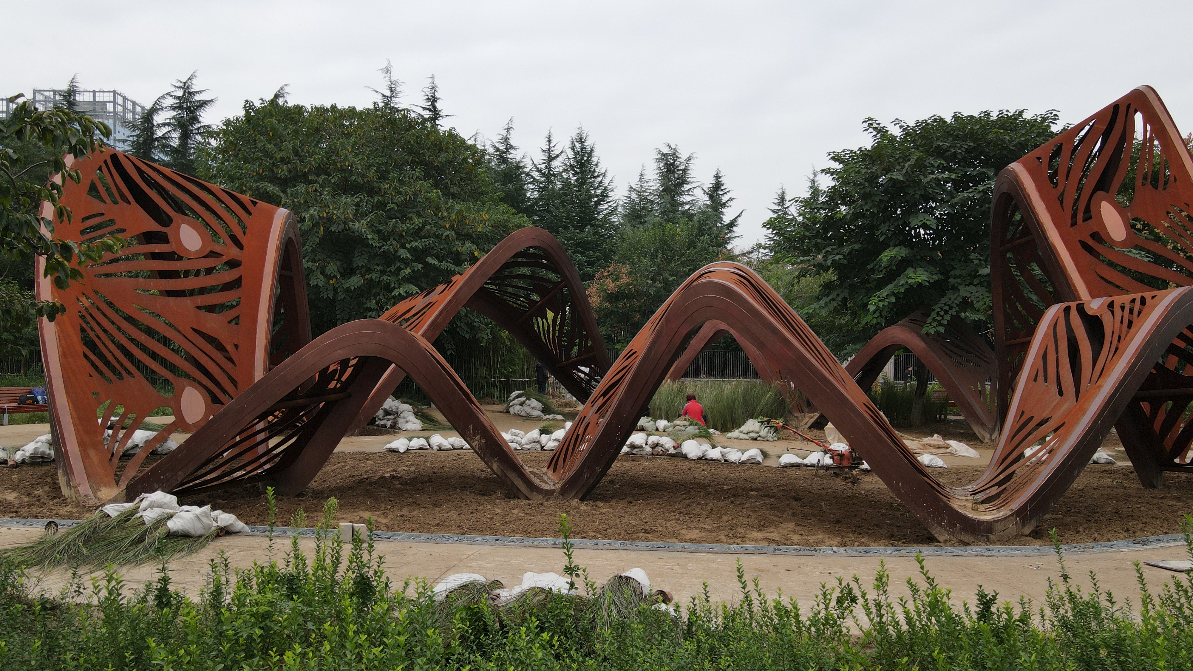 Large‑Scale Public Buildings of Corten Steel