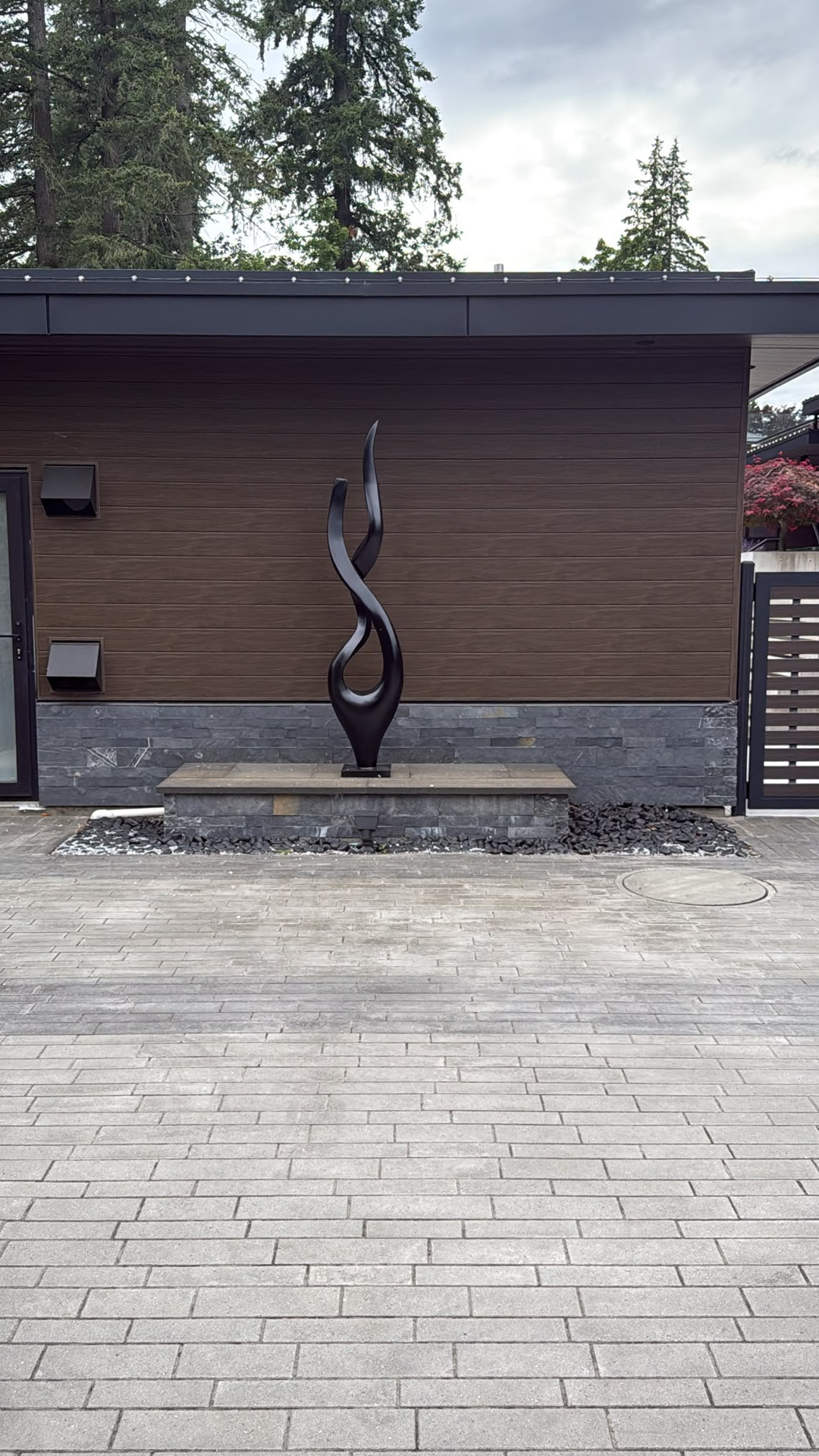 Canada abstract stainless steel sculpture project case