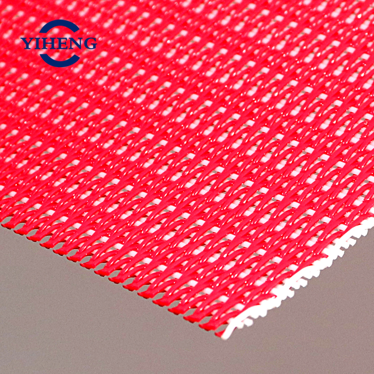 Spunbond nonwoven mesh belt with open mesh structure