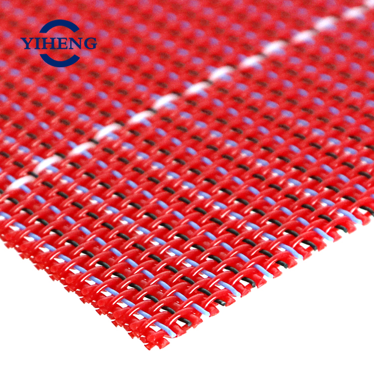 Anti-static nonwoven mesh belt used on high speed spunmelt forming section