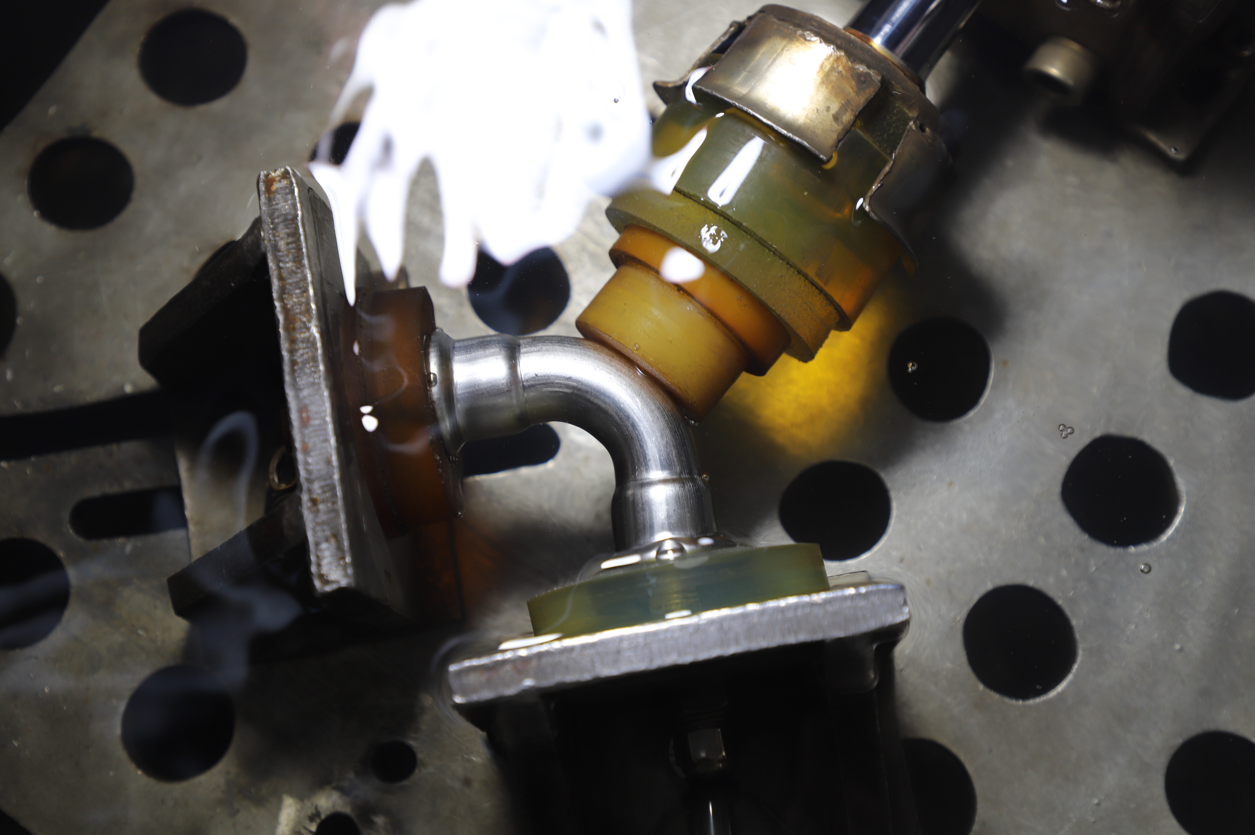 Pressure test quality inspection for press-fit fittings