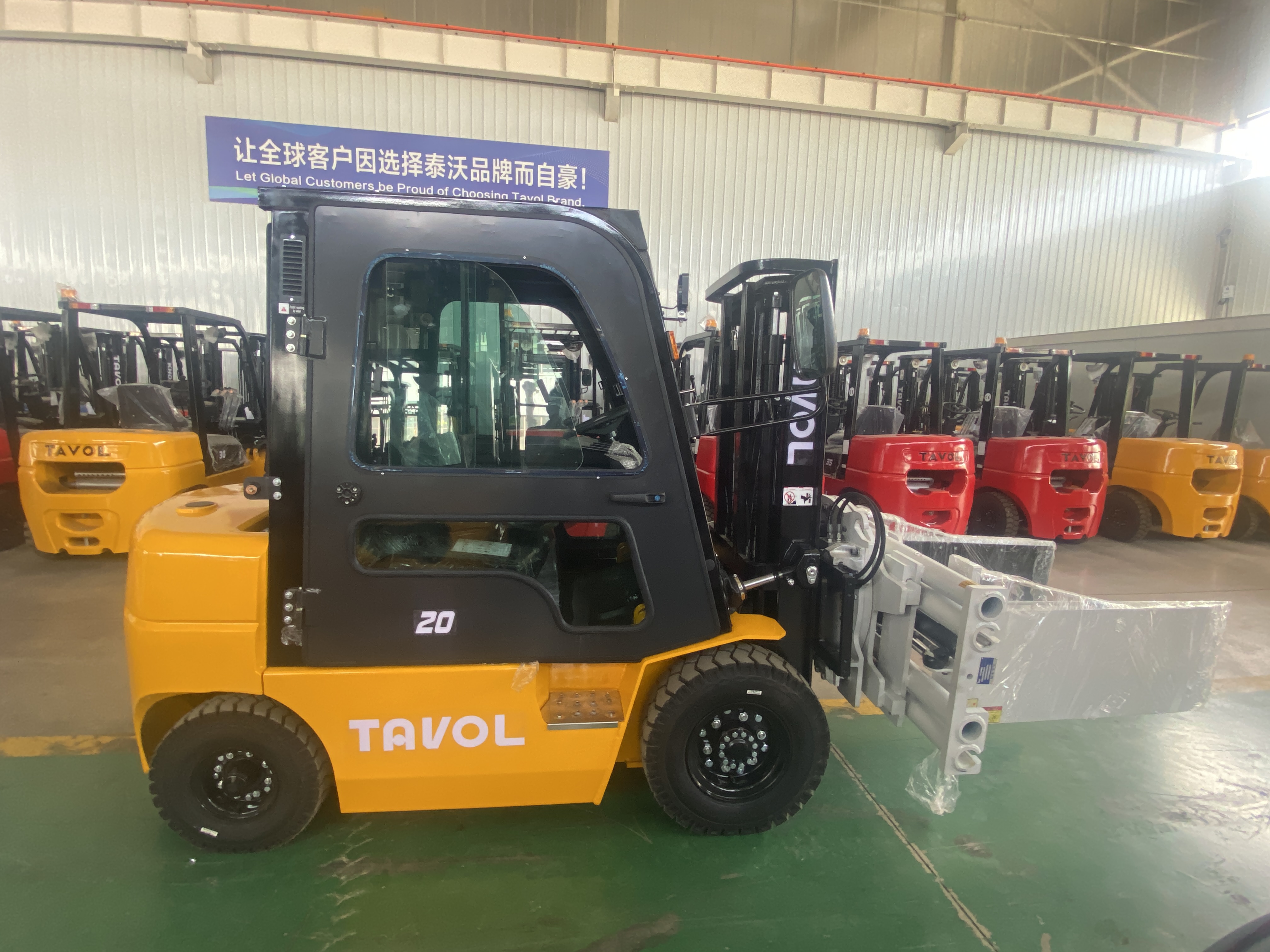 TAVOL forklift with enclosed cabin for material handling tasks