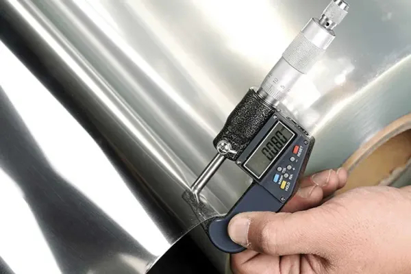 Quality inspection of thermoforming plastic sheet roll
