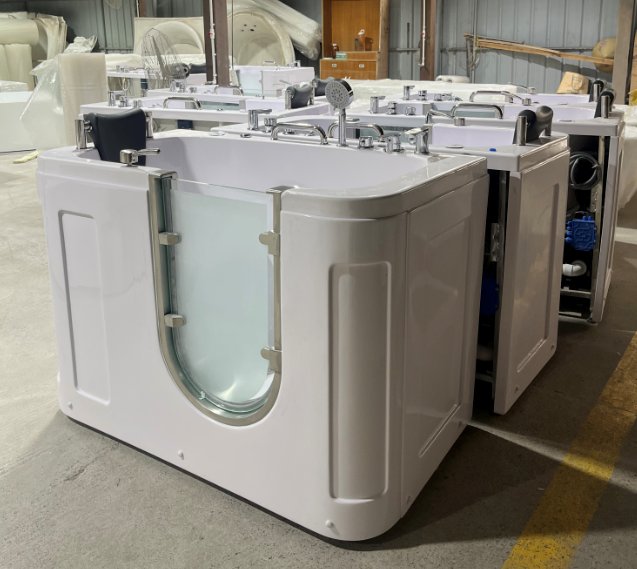 WALI-IN MASSAGE BATHTUB
