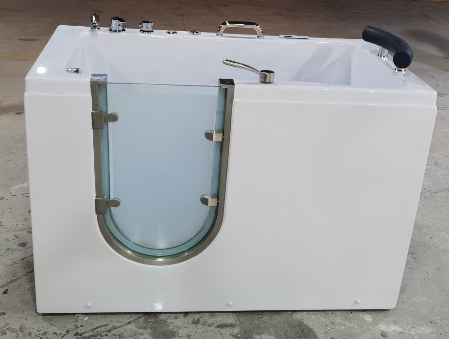WALI-IN MASSAGE BATHTUB