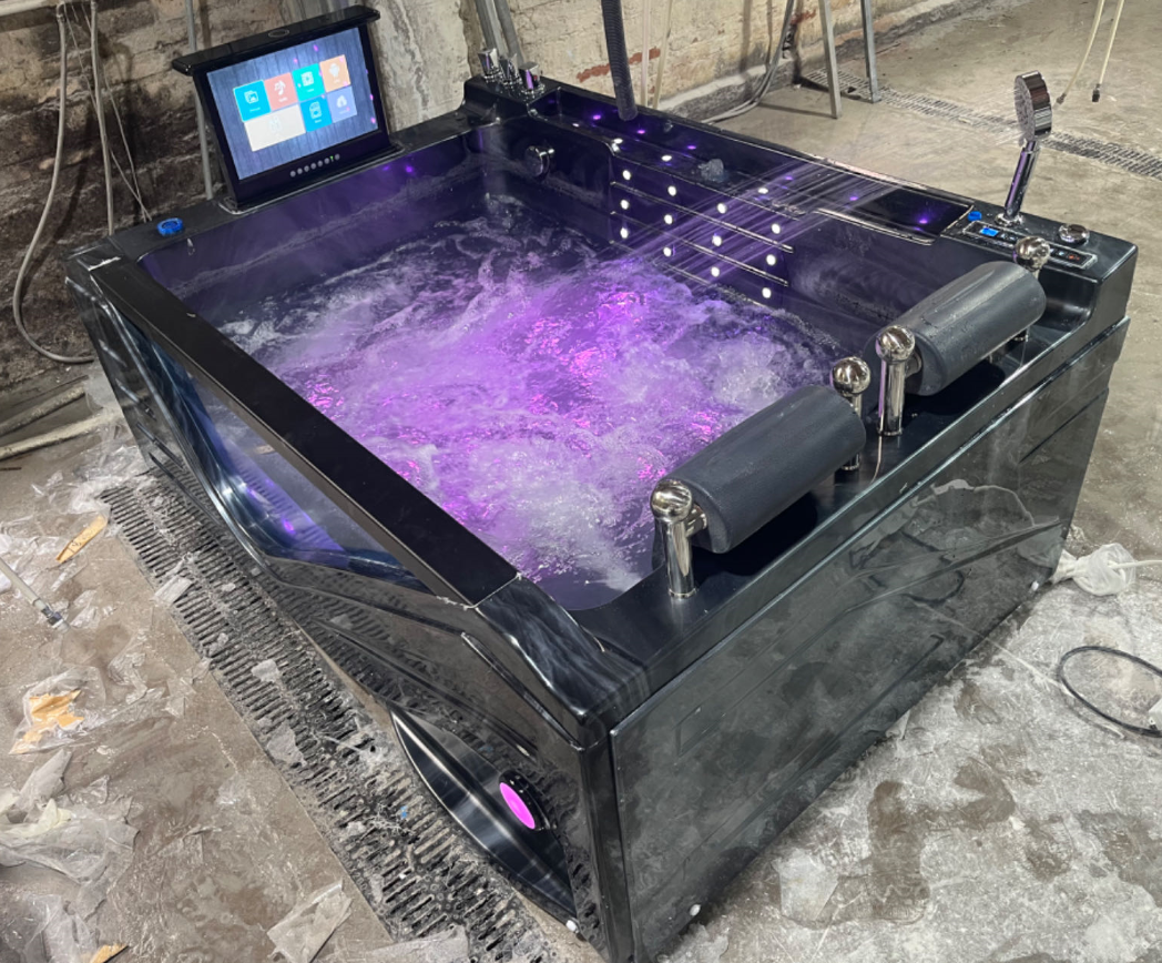 massage bathtub with LED LIGHT TV
