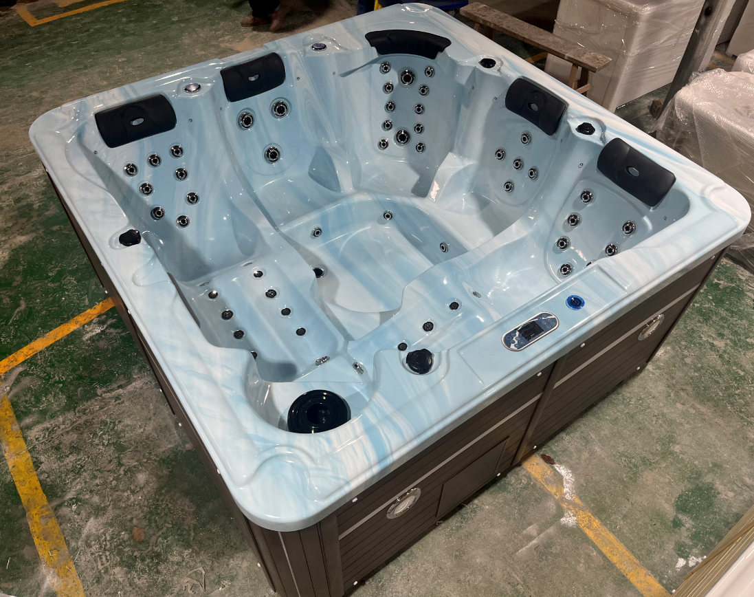 5-person massage bathtub