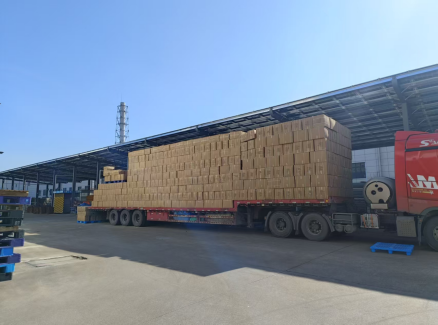 Loading and shipping of trigger sprayer orders for chemical packaging customers