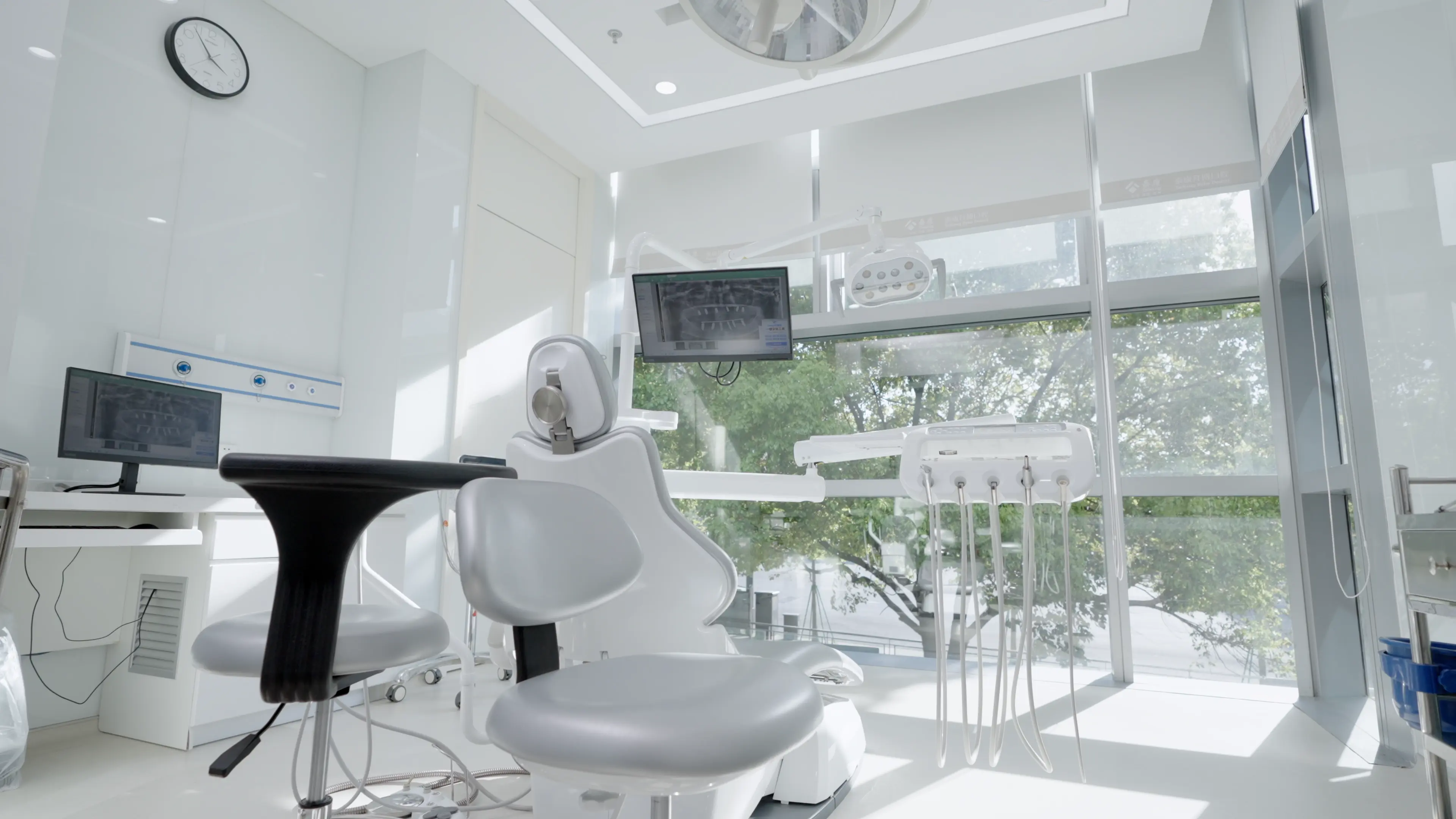 Dental operatory used for orthodontic diagnosis and treatment planning