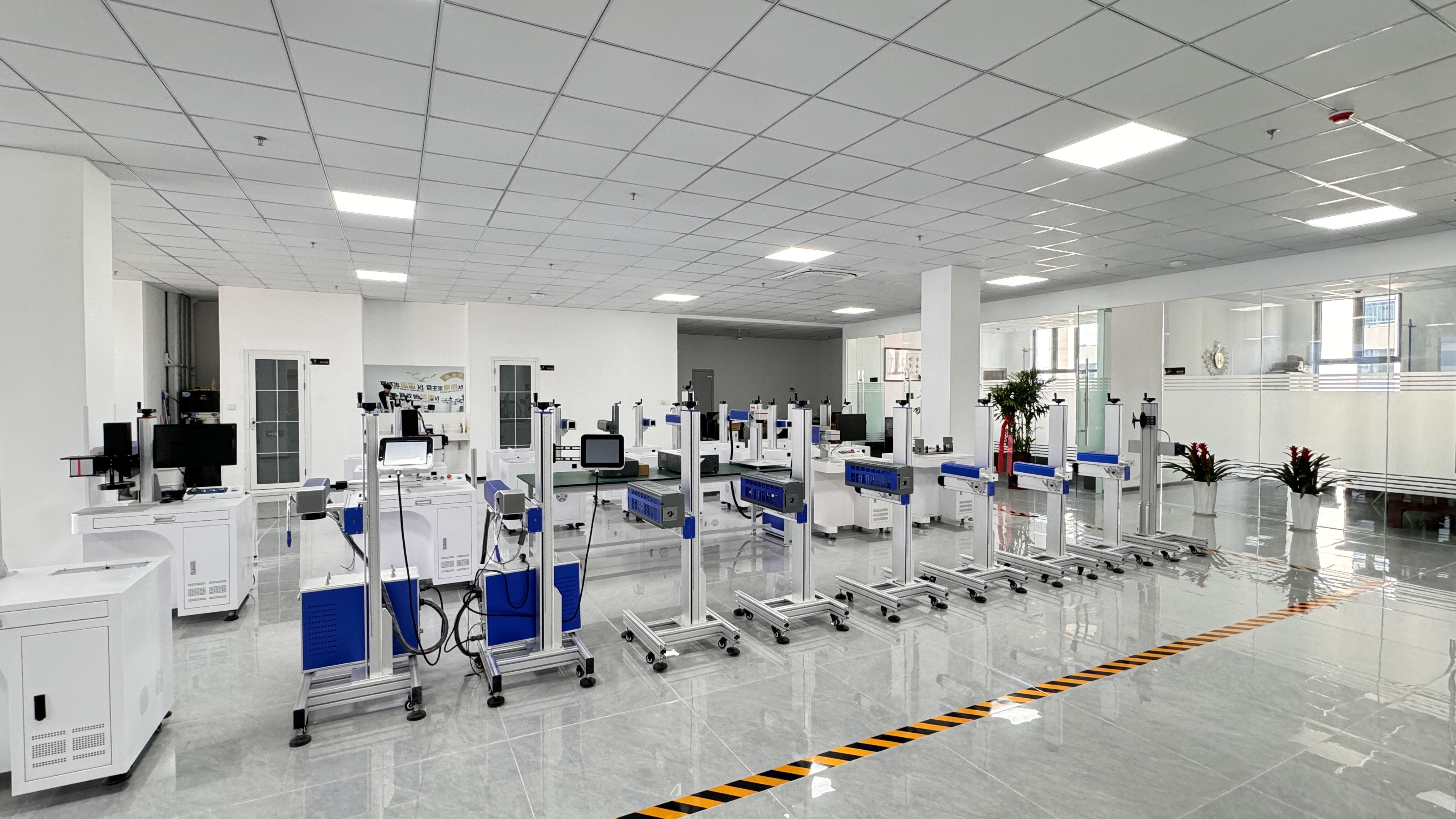 Laser marking machine production and aging test area before shipment and precision calibration