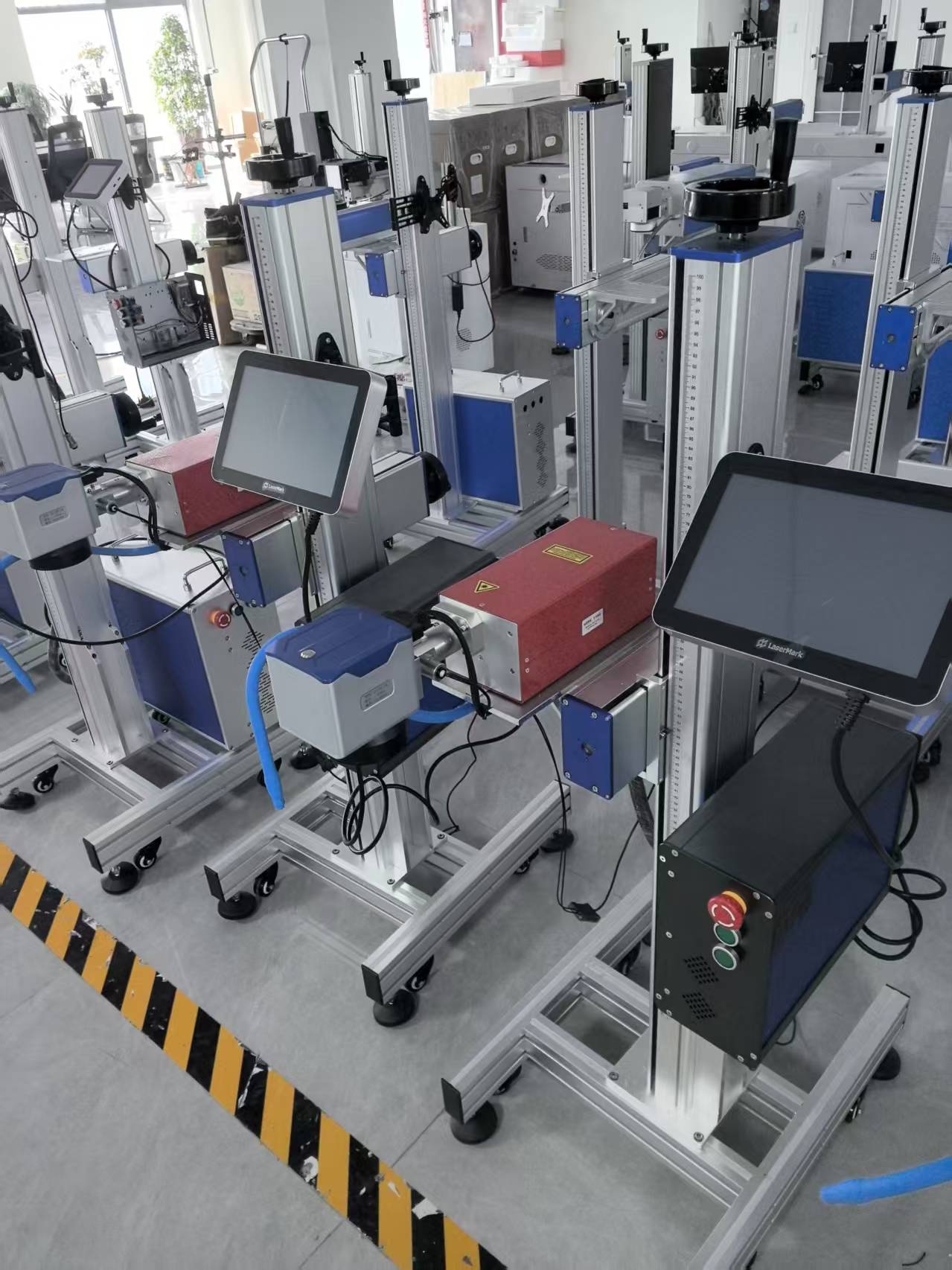Order preparation and shipment Portable laser marking machine order preparation and shipment area at Jinan Yuanshida International Trade Co., Ltd.