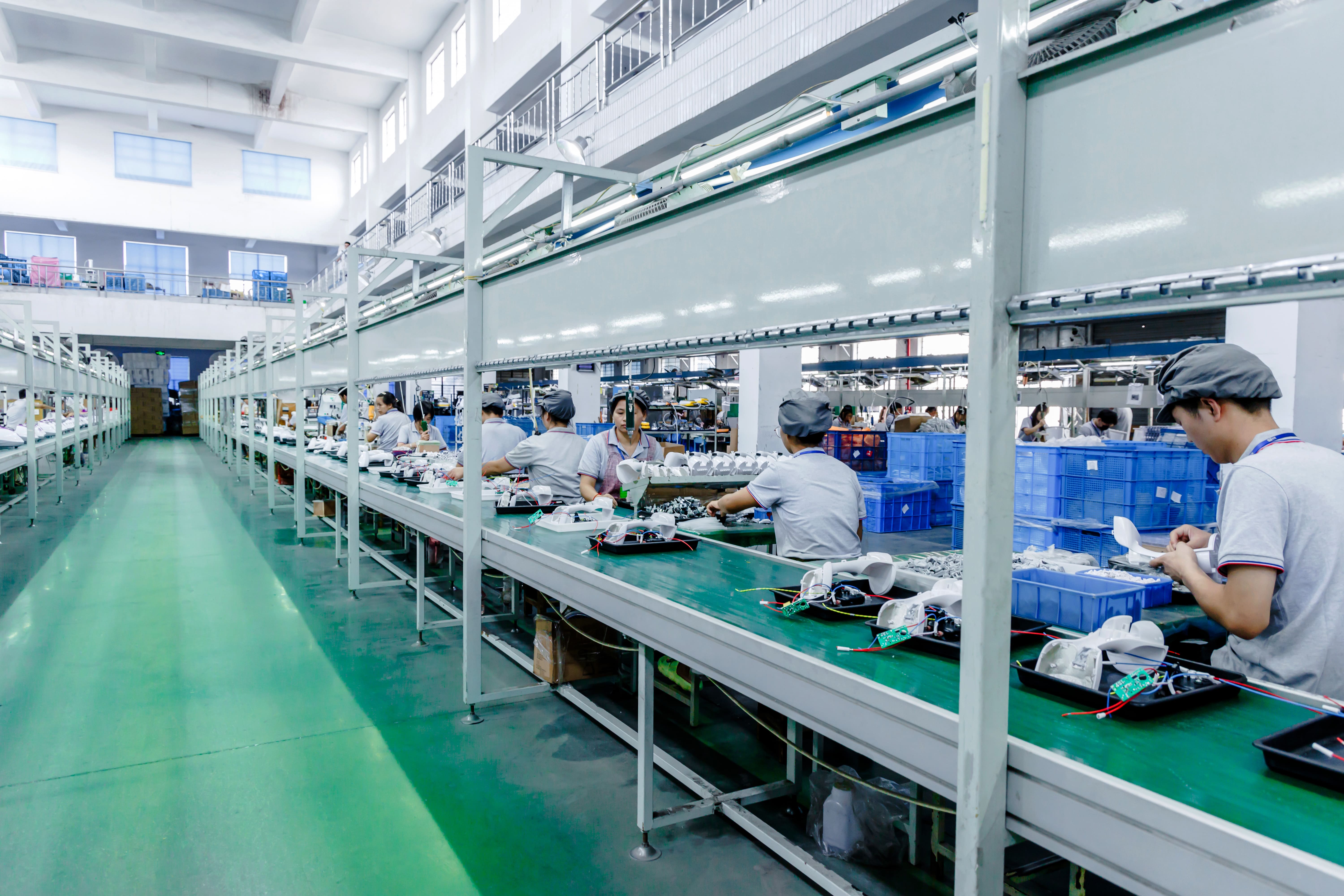 garment steamer assembly line