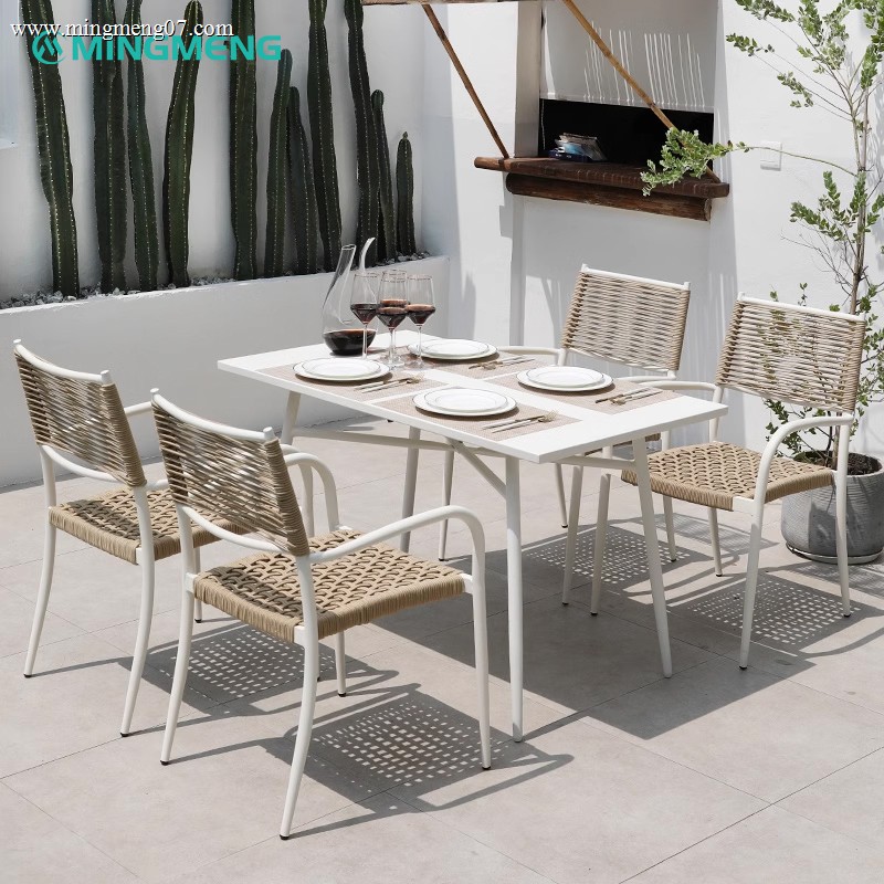 patio-dining-set-4-outdoor-chairs-white-table