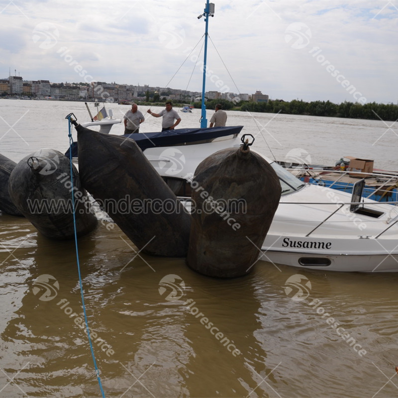 FL Marine Salvage Airbag using