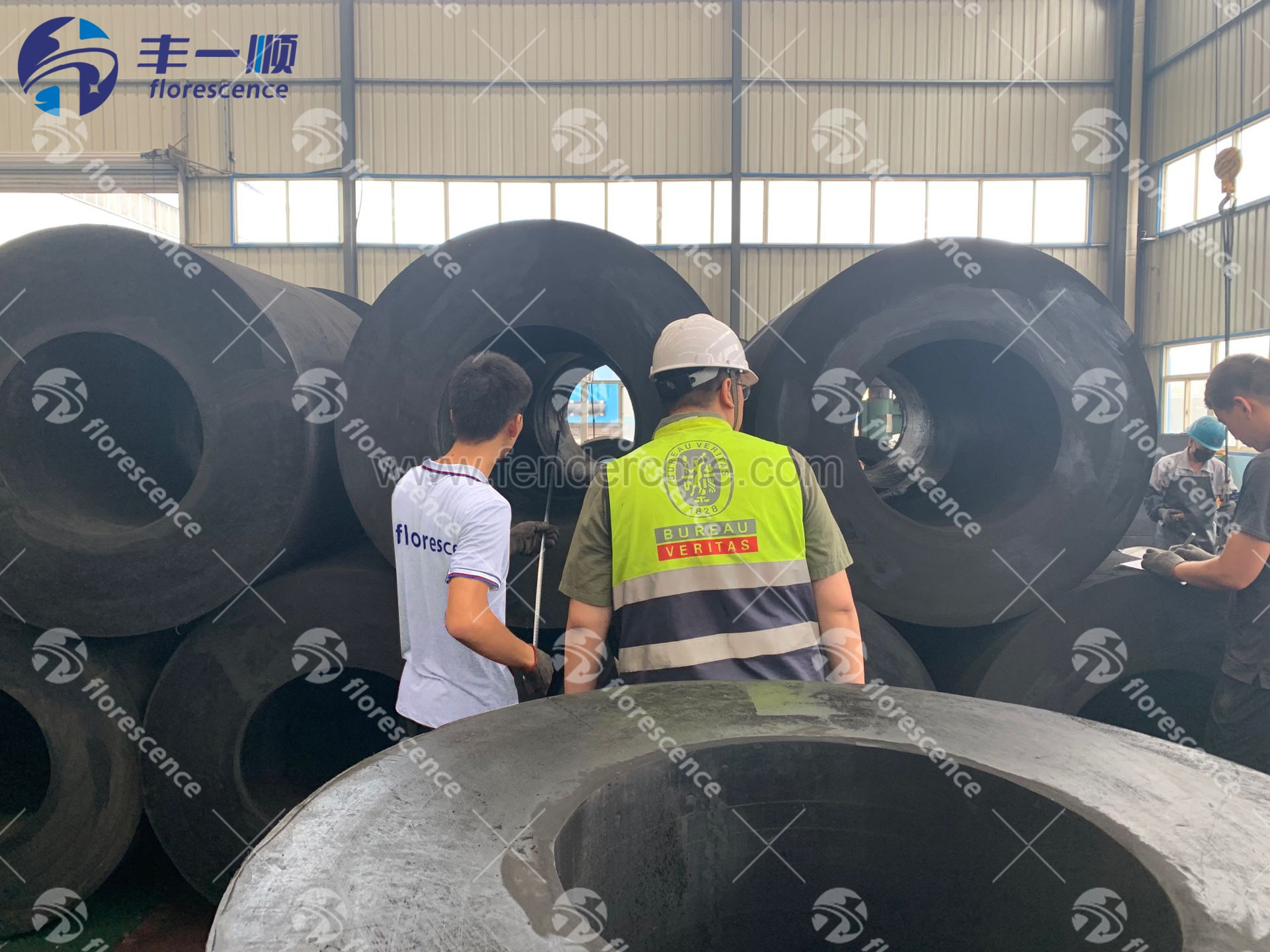 Florescence Cylindrical fenders testing