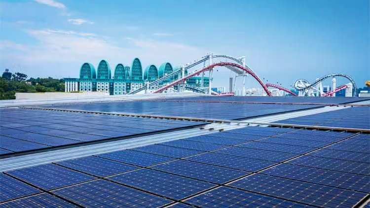 Flat roof solar mounting system on a commercial building in Singapore