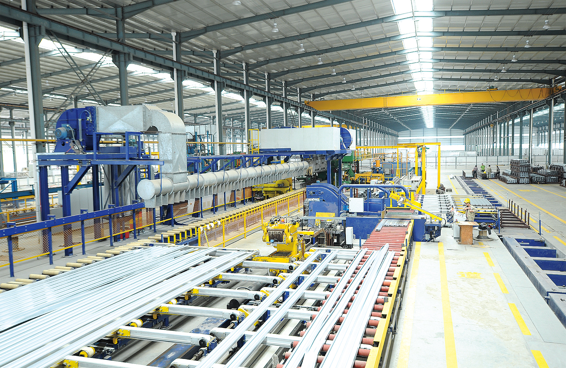 Automatic extrusion production line